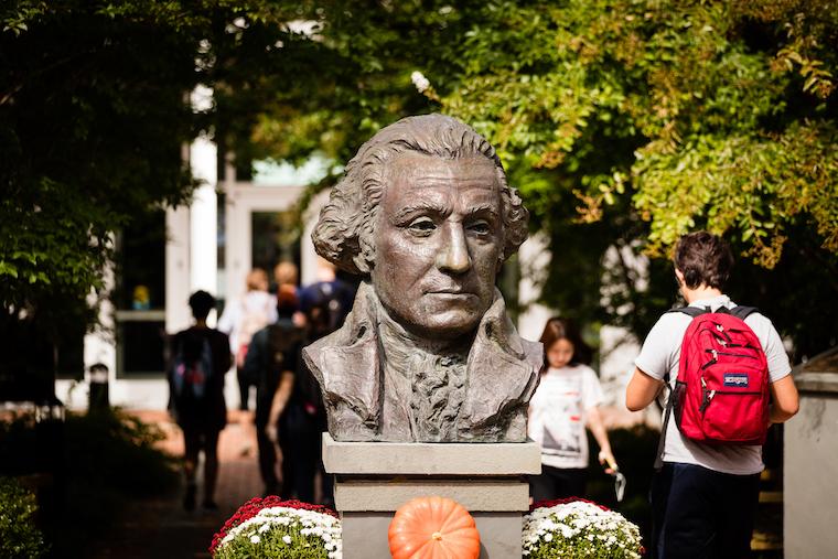 Washington College George Statue